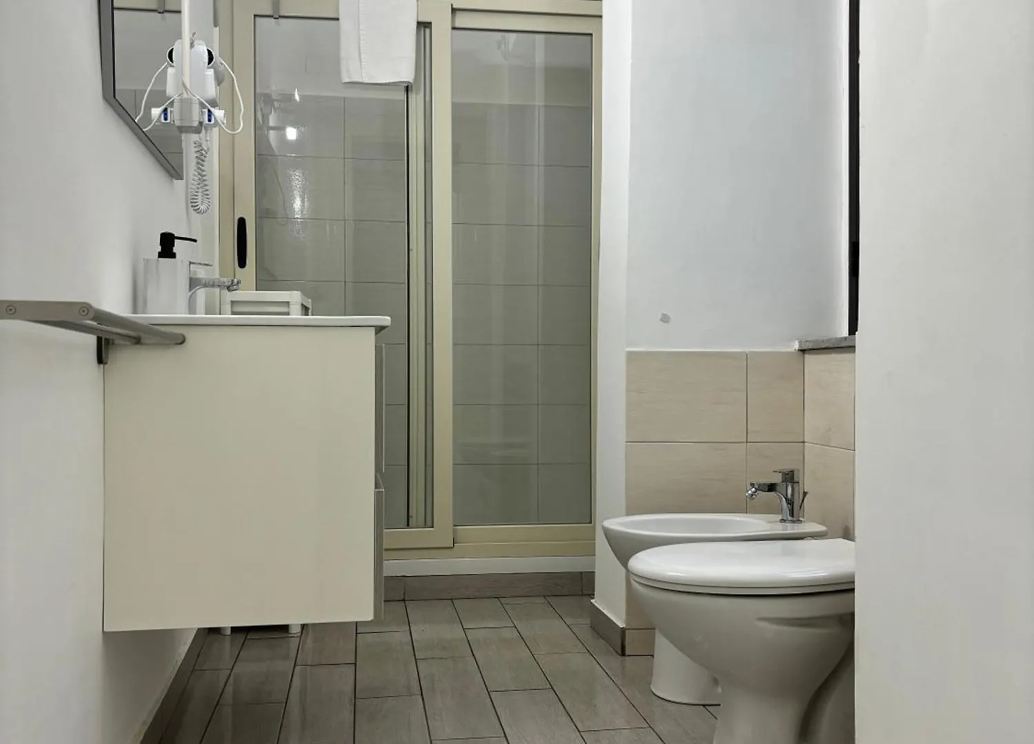 Il Teatro Rooms Catania 0*,